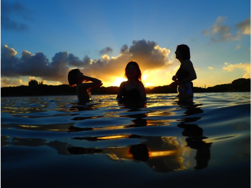 [Ishigaki Island/Evening] Choose from our selection of sunset SUP/canoe tours ★Best sunset view★ Same-day application OK [Equipment rental/free photo data]の紹介画像