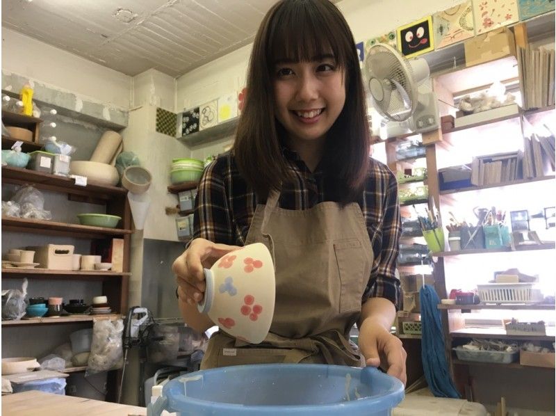 [Osaka · Shinsaibashi Station] Hand Burst + Painting ☆ Let's make a pottery with two experiences