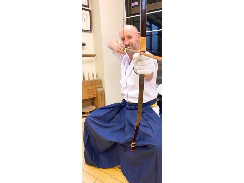 [Tokyo] A comprehensive samurai experience of swordsmanship and archery in a real dojo---My class is not a tourist trapの紹介画像