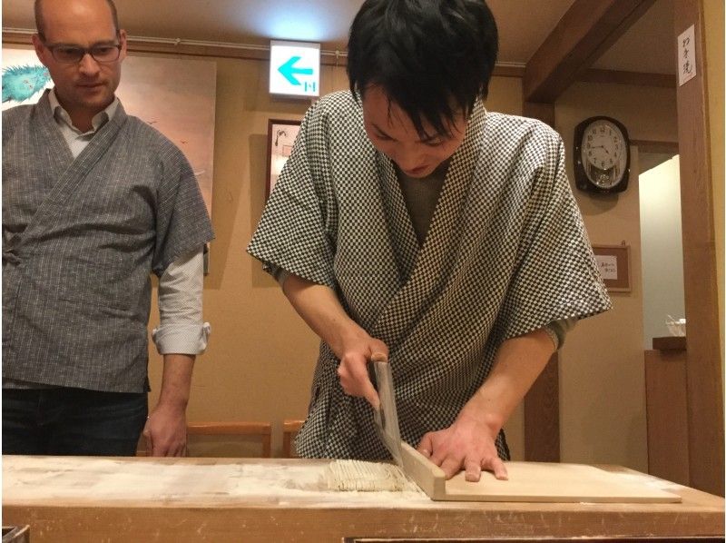【 Tokyo Shimokucho Tani Chitose area 】 This road 40 years! A buckwheat experience that a master of a buckwheat teaches "Buckwheat course"の紹介画像