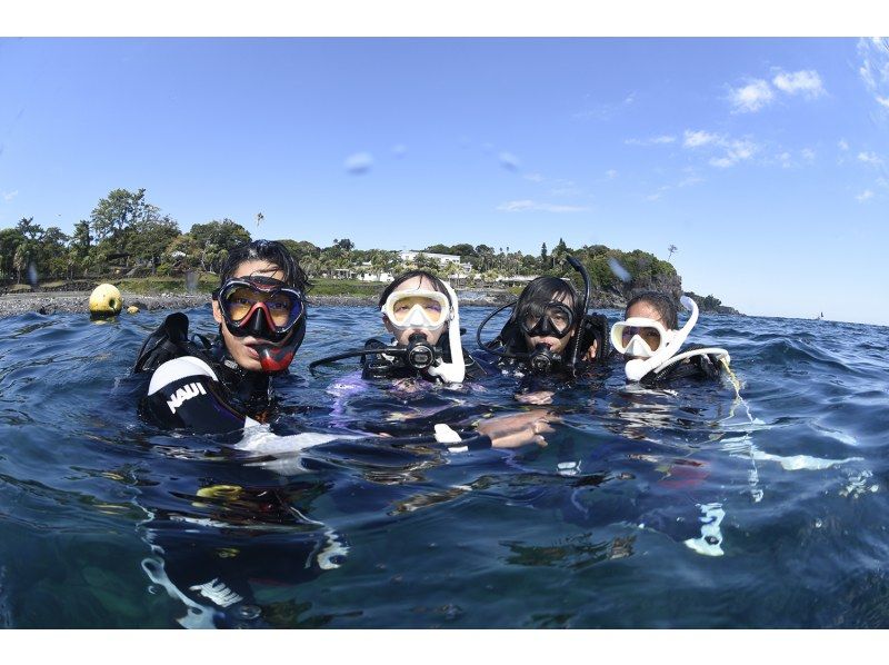 【ドライスーツ無料！渋谷から木、金、土曜日/送迎無料】1.5日でお気軽ダイビングライセンス取得プラン(最大潜水深度12m)の紹介画像