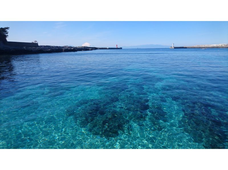 Super Summer Sale Special Discount "Let's take a peek into the underwater world! Full-scale snorkeling program! With family, couples and friends!の紹介画像