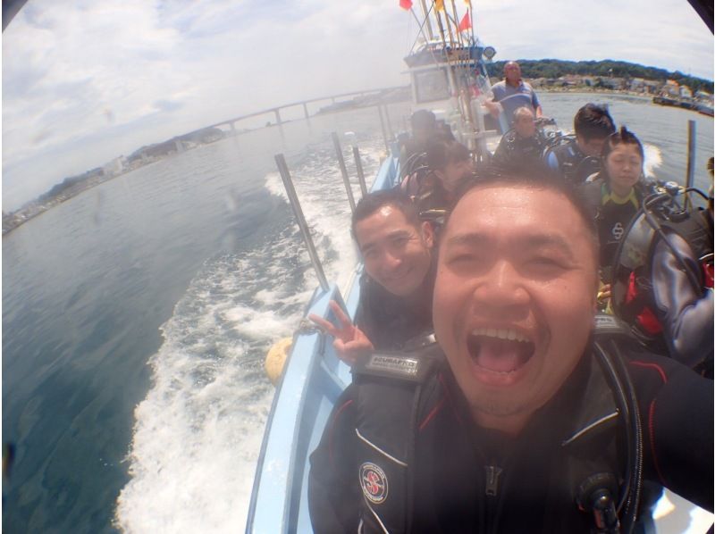 【渋谷から土、日曜日、無料送迎/ダイナミックな地形に驚愕】 ボートダイビングなど更に遊べるアドバンス取得プラン(最大潜水深度30m)の紹介画像