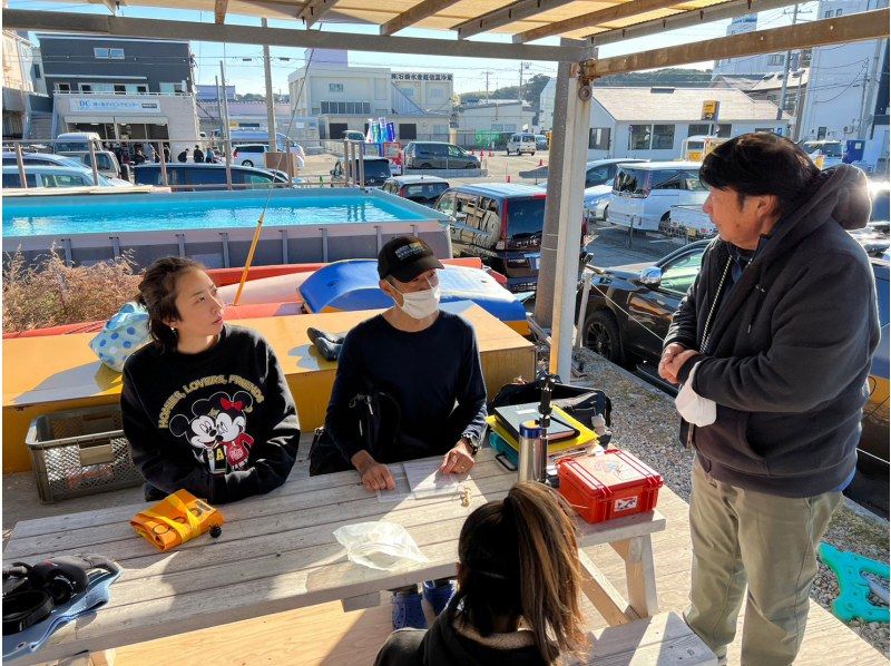 『ドライスーツ無料！渋谷から木、金、土曜日/送迎無料』体験ダイビングの紹介画像