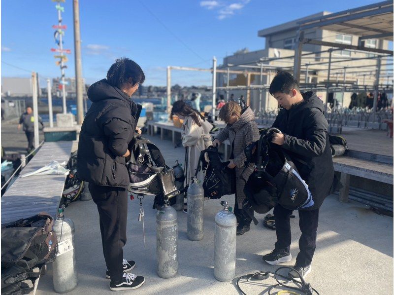 『ドライスーツ無料！渋谷から木、金、土曜日/送迎無料』体験ダイビングの紹介画像