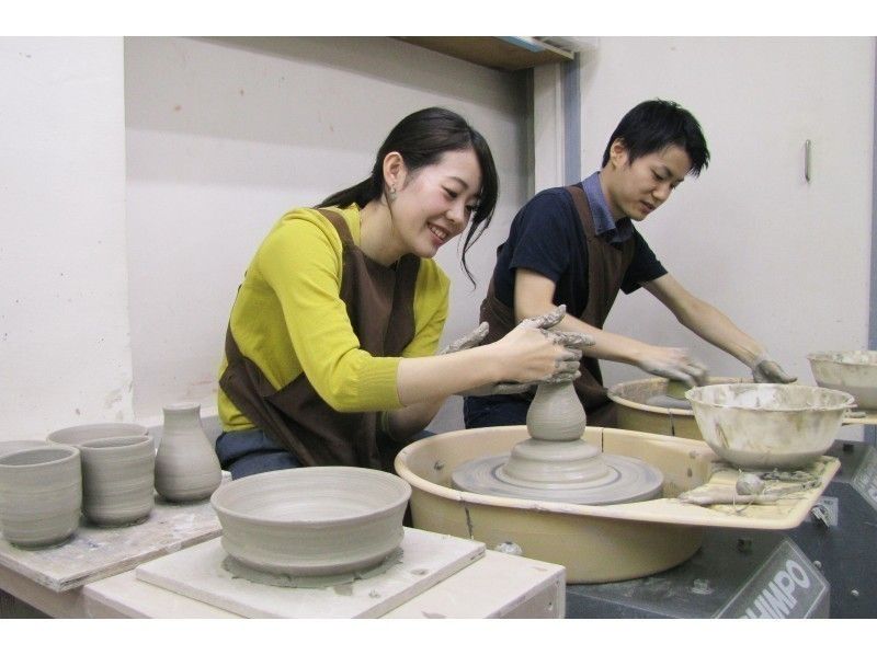 Spend creative moments with a pottery experience in Tokyo