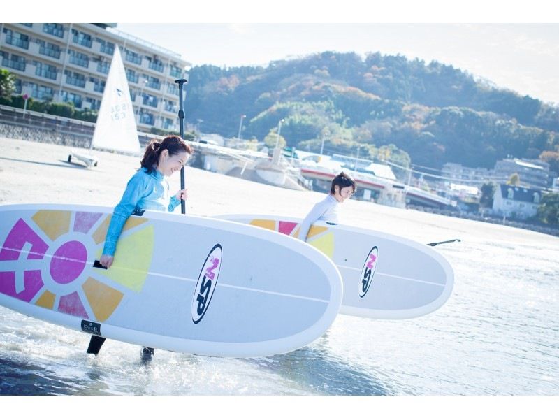 [Shonan, Zushi, SUP, play in the sea in winter! 】SUP experience at a facility fully equipped with amenities and bath towels★Photo data giftの紹介画像