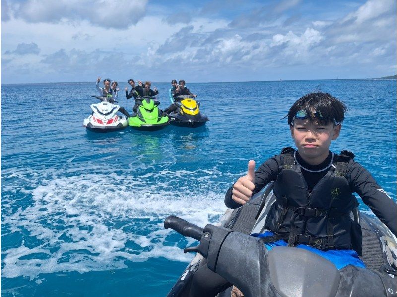 【沖縄・名護】ジェットスキー  ツーリング！！ 瀬底島&水納島コース【免許あり】の紹介画像