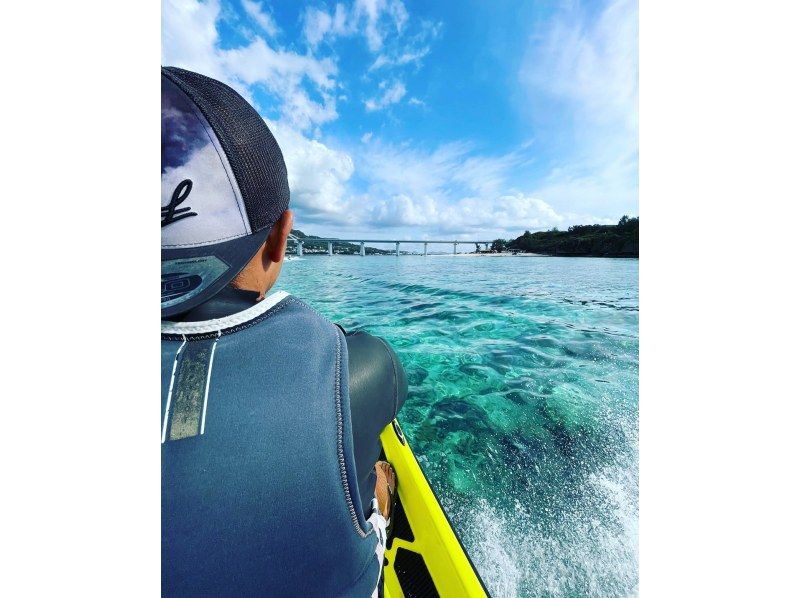 [Okinawa / Nago] Jet ski touring! !! Sesoko Island & Minna Island Course [License]