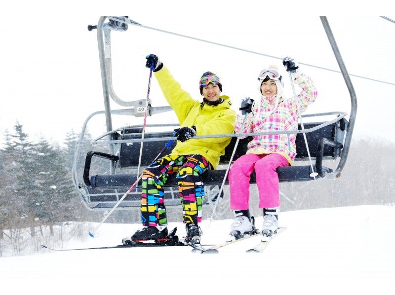 [Gunma/ Minakami] [Ski/snowboard classroom] <Super small class up to 4 people per class! / Half day 2 hours> Complete reservation system! Business trip type! For beginners and intermediate students!の紹介画像