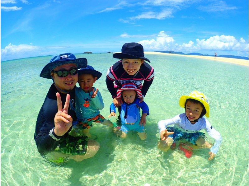 [Okinawa ・ Ishigaki island]half-day Course ★ Phantom Island Landing & Sekisai Lagoon Snorkeling ★ Toddler free ★ Tour photo with giftの紹介画像
