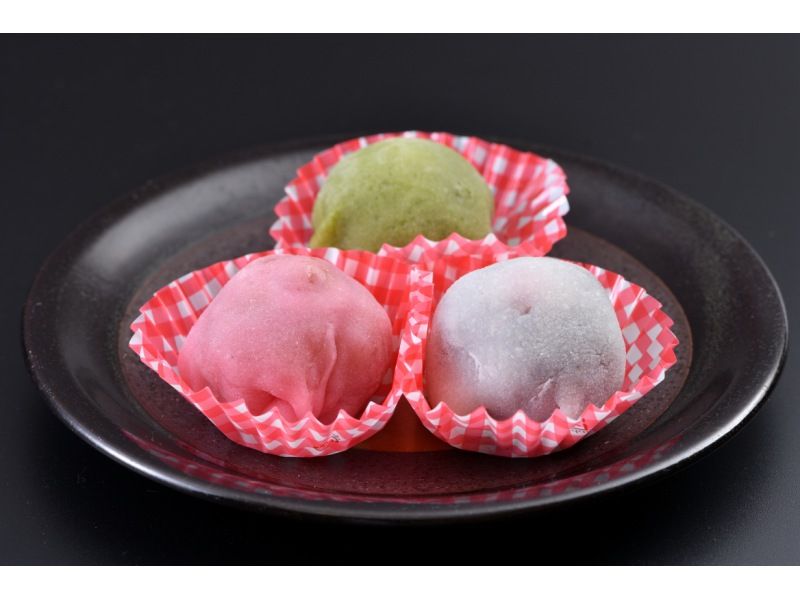 [Kyoto, Kyoto] Soft and juicy! 3 types of strawberry Daifuku making experience (Late May to Nov.)の紹介画像