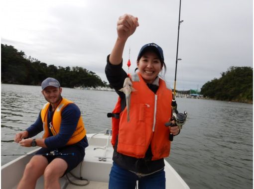 宮城 塩釜 松島 気楽に湾内で船釣り X 女性 小学生 初心者歓迎 アクティビティジャパン