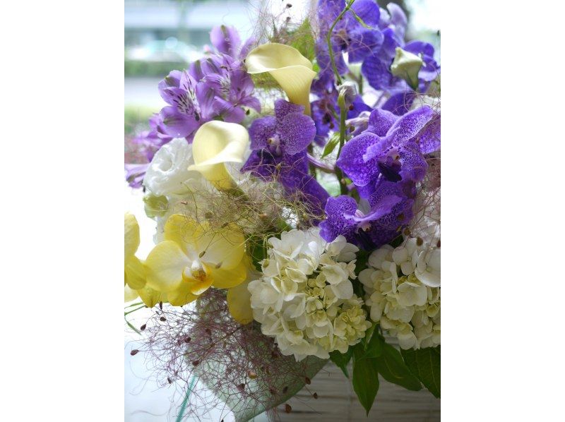 [Aichi / Nagoya] Arrangement lessons using seasonal fresh flowers! Beginners can rest assured with careful support!の紹介画像