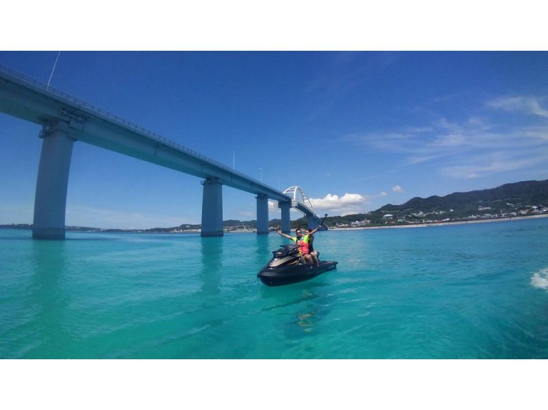 [沖縄名護]（有執照）水上摩托日落之旅！ ！ Sesoko Island＆三Najima當然の紹介画像