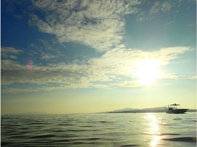 【1組貸切制】青の洞窟体験ダイビング 当日予約OK!!初めての方や泳ぎが苦手な方にオススメ!写真撮影無料！清潔な店舗◎シャワーや駐車場も無料の紹介画像