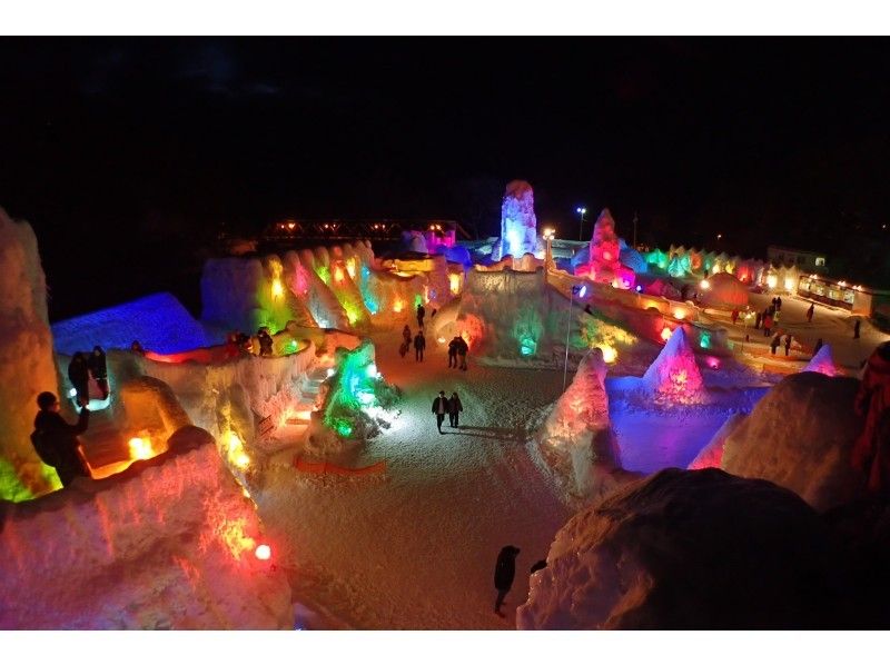 ทัวร์ส่วนตัวครึ่งวันจากซัปโปโร: เดินป่าบนหิมะที่ทะเลสาบชิโกสึและเทศกาลน้ำแข็ง (เปิดให้บริการตั้งแต่วันที่ 31 มกราคม ถึง 23 กุมภาพันธ์ 2569)の紹介画像