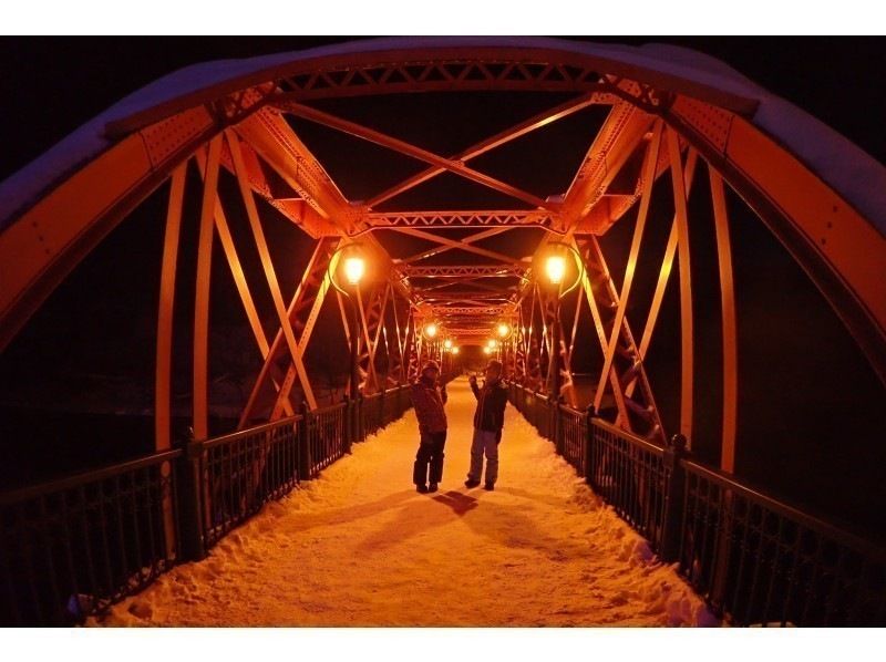 ทัวร์ส่วนตัวครึ่งวันจากซัปโปโร: เดินป่าบนหิมะที่ทะเลสาบชิโกสึและเทศกาลน้ำแข็ง (เปิดให้บริการตั้งแต่วันที่ 31 มกราคม ถึง 23 กุมภาพันธ์ 2569)の紹介画像