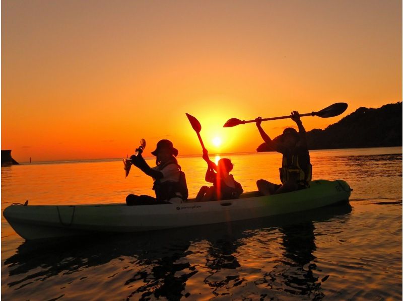 Sunset Mangrove Kayak Tour [Reservations available on the day] ★ Tour images provided! Very popular with girls' trips and couples! Conveniently located in the central part of the main islandの紹介画像