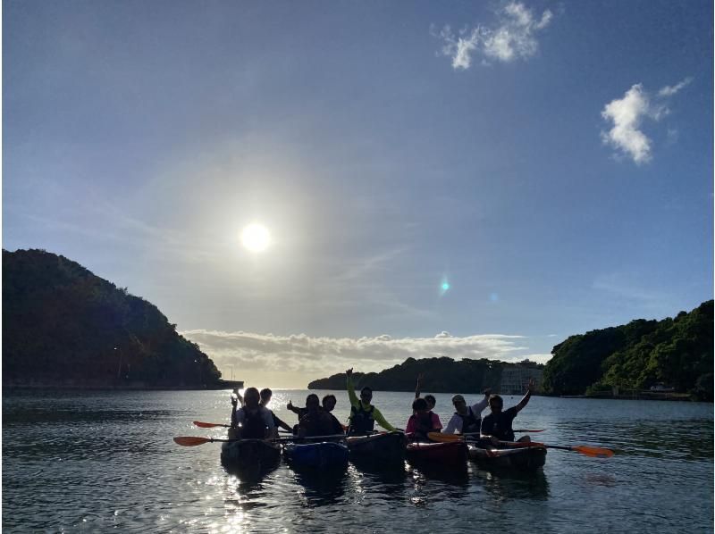 Sunset Mangrove Kayak Tour [Reservations available on the day] ★ Tour images provided! Very popular with girls' trips and couples! Conveniently located in the central part of the main islandの紹介画像