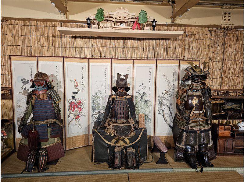 【오사카・교바시】일본도시참 체험! 진짜 무술로 사무라이 기분을 맛볼 수 있는 일본 문화 체험(갑옷 무자·무장 코스)の紹介画像