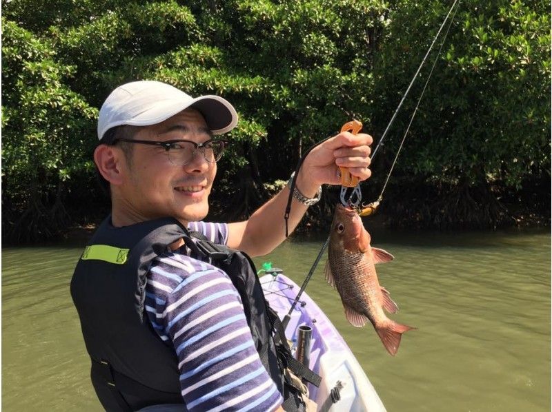 [ Okinawa · Ishigaki island 】 In a mangrove Ishigaki island Surrounded by the great nature of Kayak Fishingの紹介画像