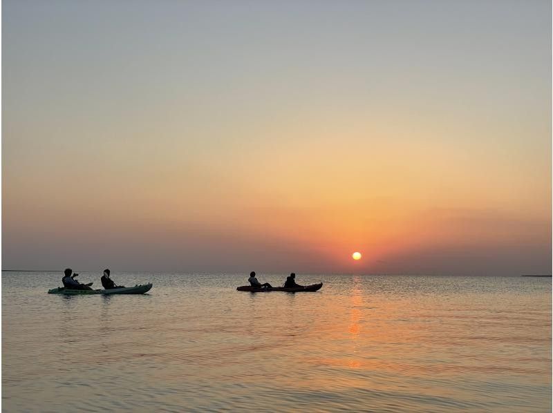 [ Okinawa · Miyakojima 】 Sunset time Kayak Toursの紹介画像