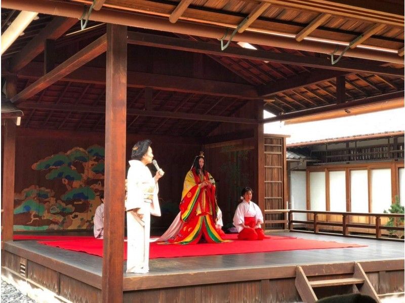 【岡山・勝央町】十二単着付け体験・平安時代の貴族に変身★JR勝間田駅から徒歩7分の紹介画像