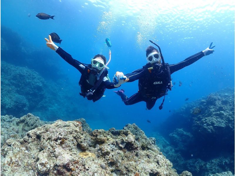 Same-day reservations welcome ☆ Private Blue Cave Experience Diving for 1 group [Onna Village, Okinawa Prefecture] Come empty-handed ☆ Free GoPro photo and feeding!の紹介画像