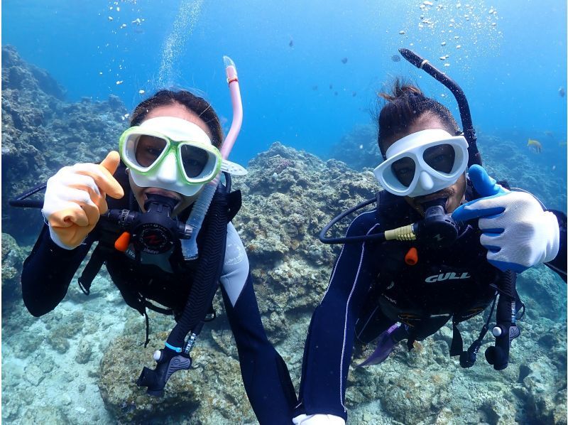 Same-day reservations welcome ☆ Private Blue Cave Experience Diving for 1 group [Onna Village, Okinawa Prefecture] Come empty-handed ☆ Free GoPro photo and feeding!の紹介画像