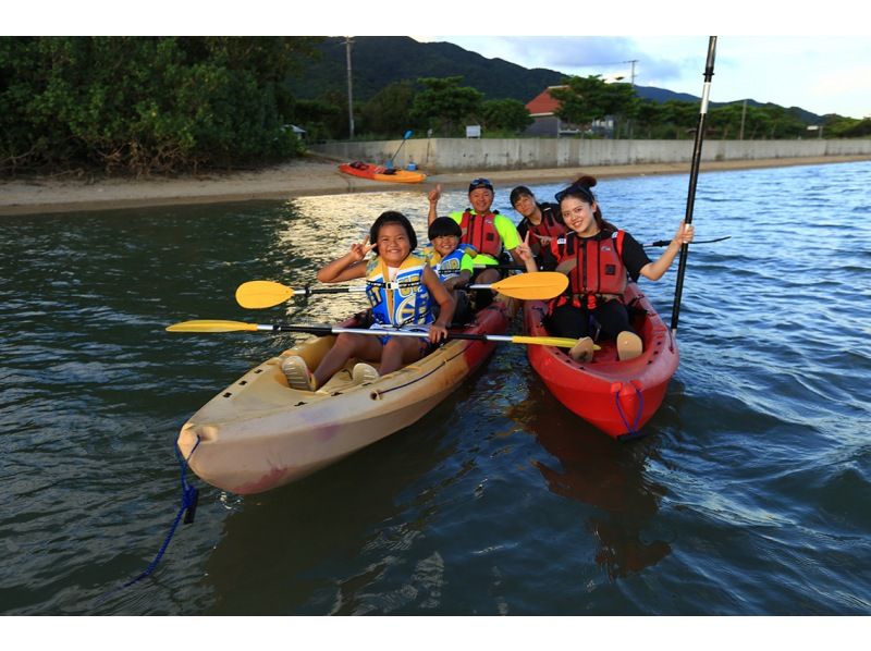 [Okinawa Prefecture, Ishigaki Island] Sunset Night Kayaking & Stargazing Tour の紹介画像