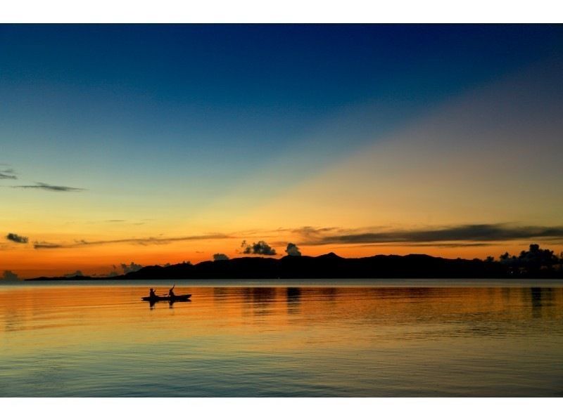 [Okinawa Prefecture, Ishigaki Island] Sunset Night Kayaking & Firefly Tour 