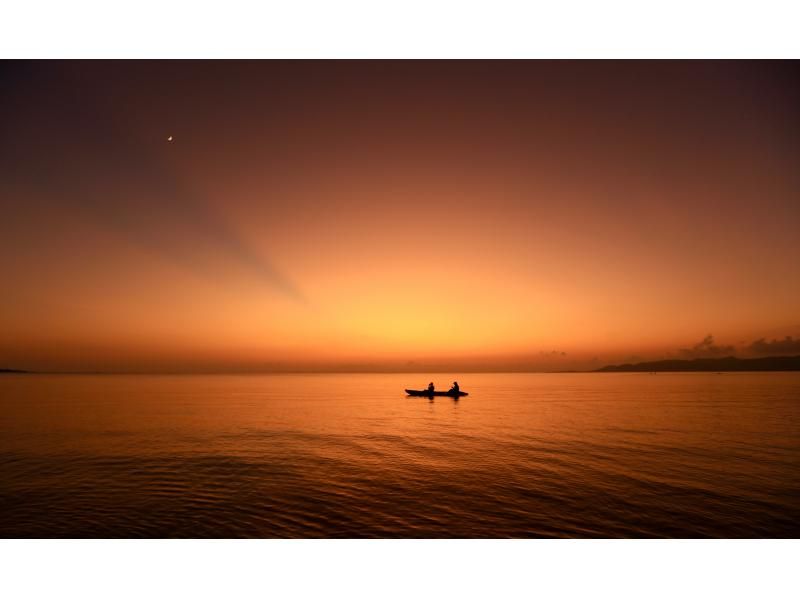 【沖縄県・石垣島】サンセットナイトカヤックとホタル鑑賞ツアーと星空鑑賞＆一眼レフでの撮影付き、写真データー無料プレゼントの紹介画像
