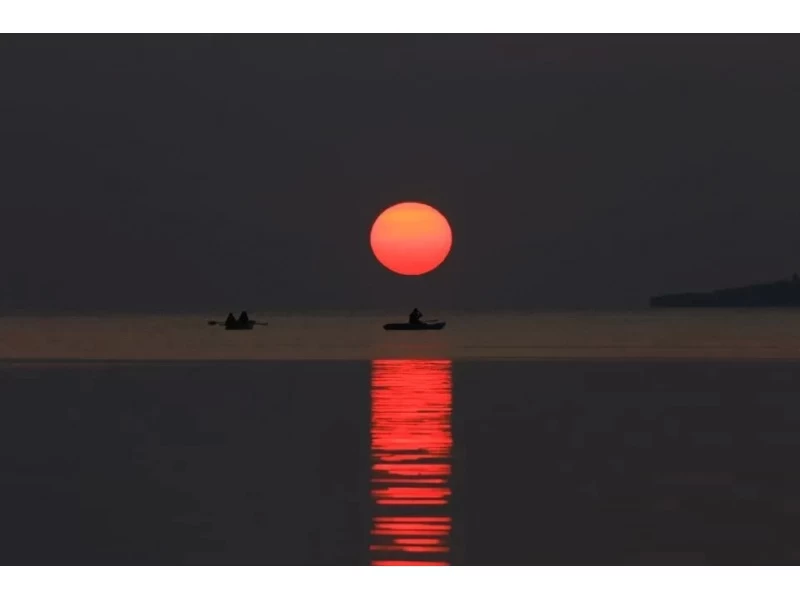 [Okinawa Prefecture, Ishigaki Island] Sunset Night Kayaking & Stargazing Tour の紹介画像