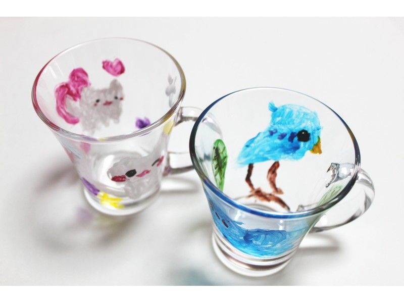 [神奈川-橫濱]在杯子或盤子上自由繪製！玻璃畫體驗！の紹介画像