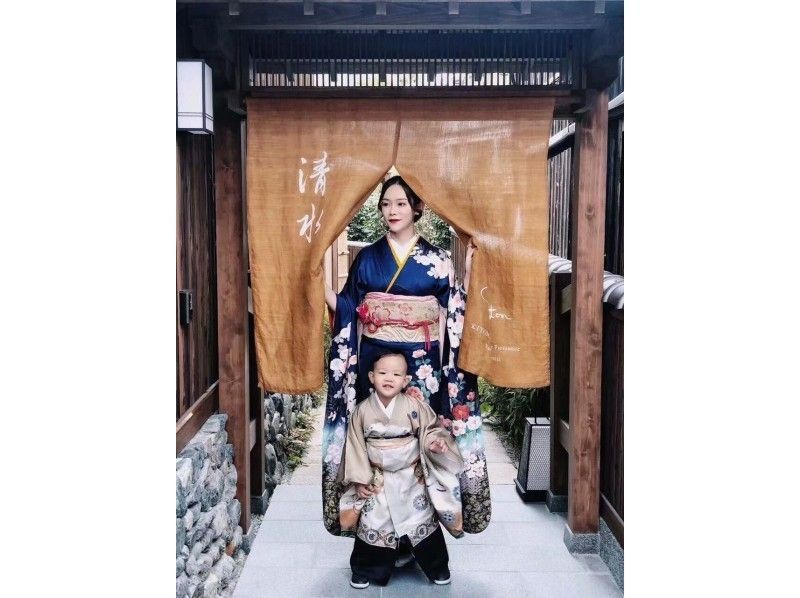 [Kyoto, Kiyomizu-dera] Let's remember the kimono of a cute child to commemorate the trip! "Kids Plan" is a full set, so you can go empty-handed!の紹介画像