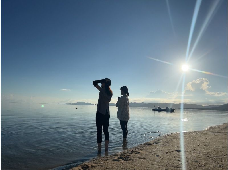 【石垣島】ビーチ朝ヨガ体験 ! 朝陽を見ながら大自然のなかでリラックス！Gopro写真プレゼント＋少人数制・ハーブティーつき★初心者歓迎の紹介画像