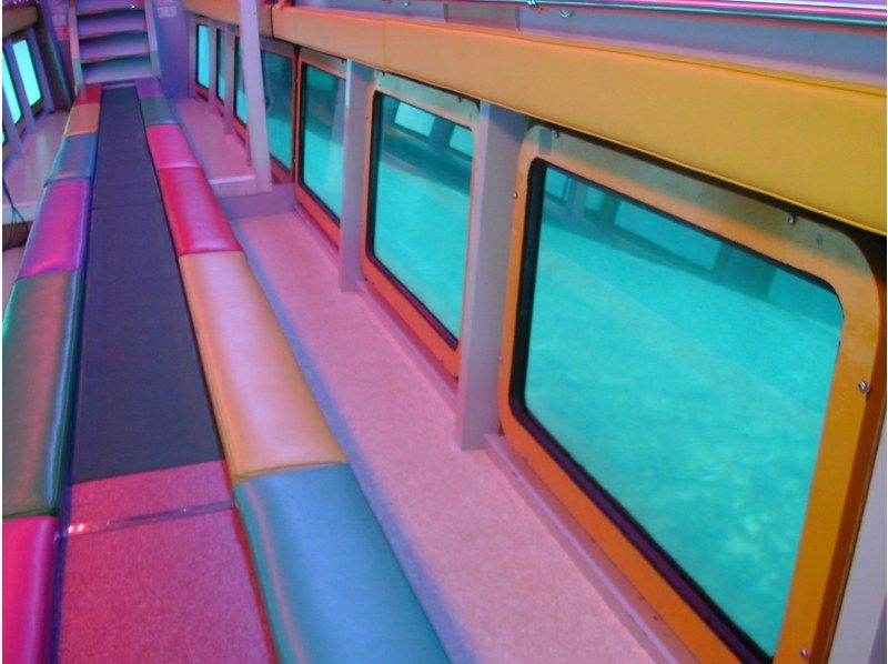 [冲绳那霸]让我们从水下观光船上看珊瑚和热带鱼☆钰の紹介画像