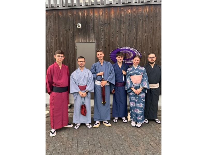 【京都・四条大宮】ここでしか体験できない♪ヘアーアクセサリーつけ放題‼着物レンタルお出かけコースの紹介画像