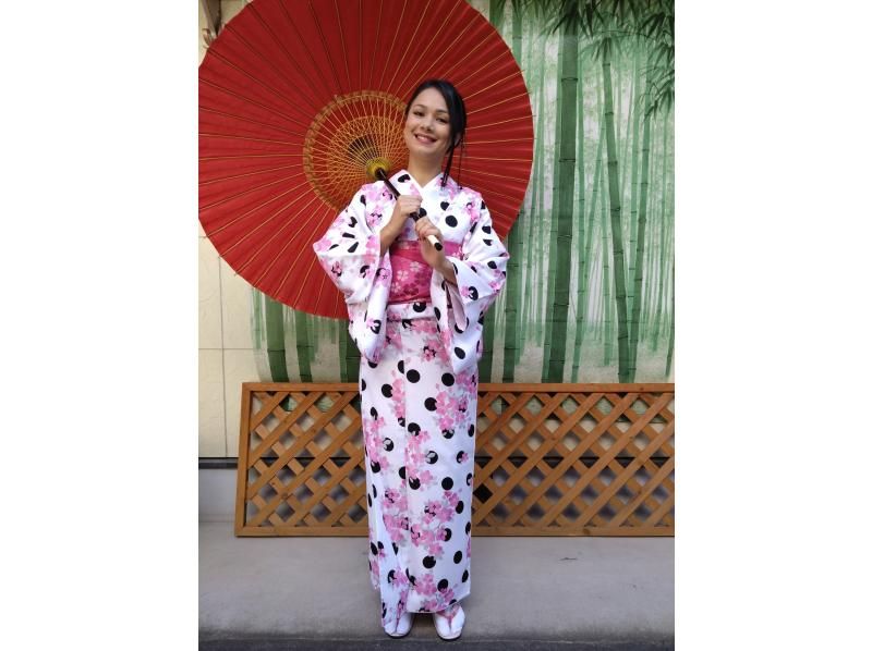 【교토·시조 오미야】크리스마스 캠페인★여기에서만 체험할 수 있다♪헤어 액세서리 붙여 마음껏‼ 기모노 대여 외출 코스の紹介画像