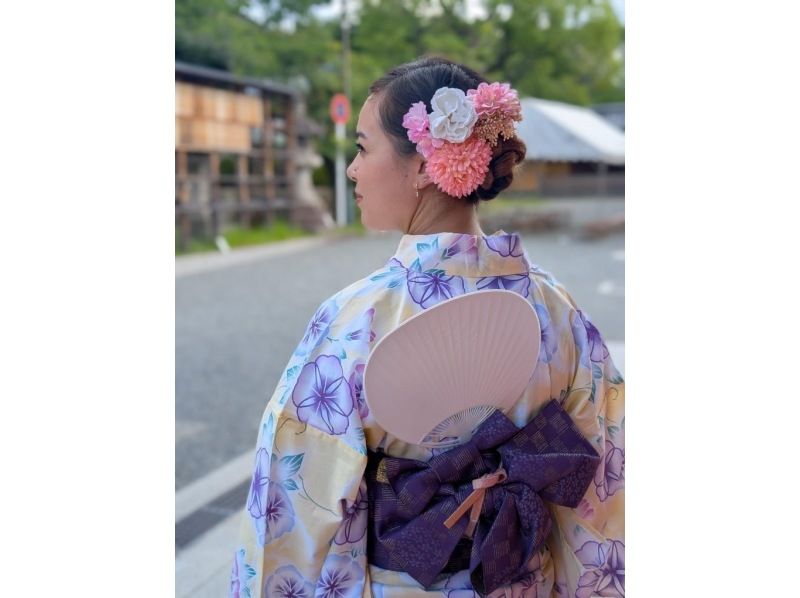 【京都・四条大宮】ここでしか体験できない♪ヘアーアクセサリーつけ放題‼着物レンタルお出かけコースの紹介画像