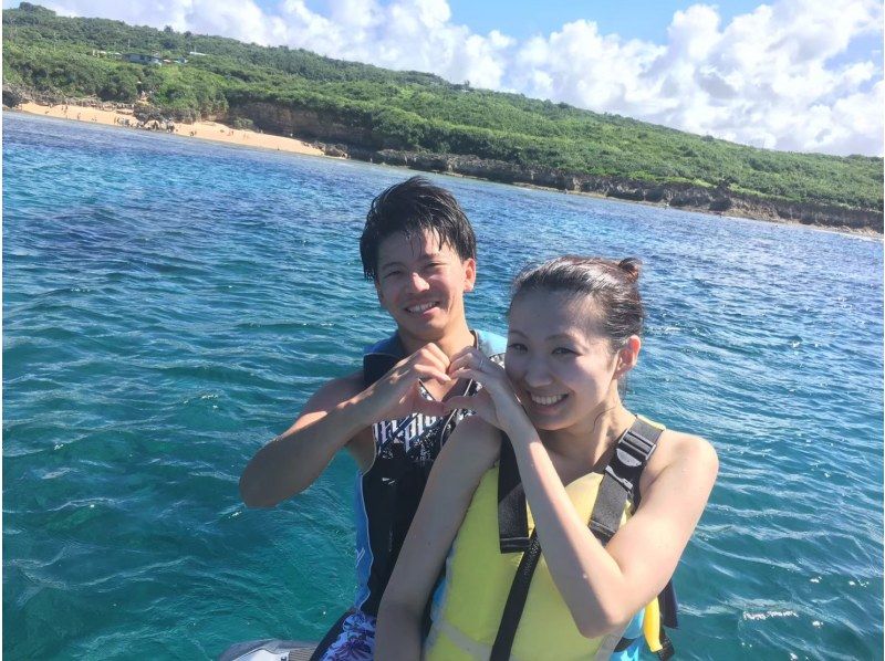 [Okinawa / Kouri Island] Experience with a secure charter for each group! Easy marine experience ♪ Classic jet ski 15-minute planの紹介画像