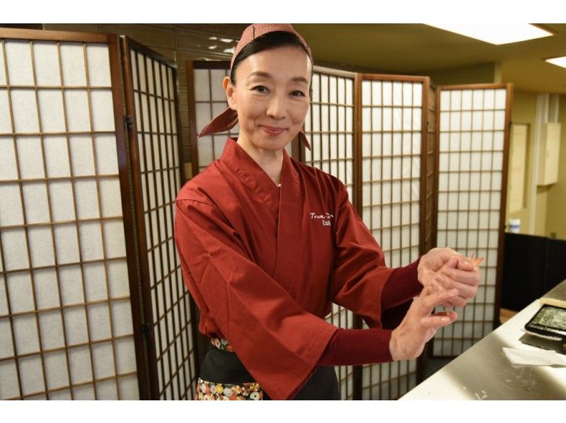 [東京-東京塔附近]壽司製作經驗和壽司午餐（ETR 070）清真OK，孩子們還可以の紹介画像