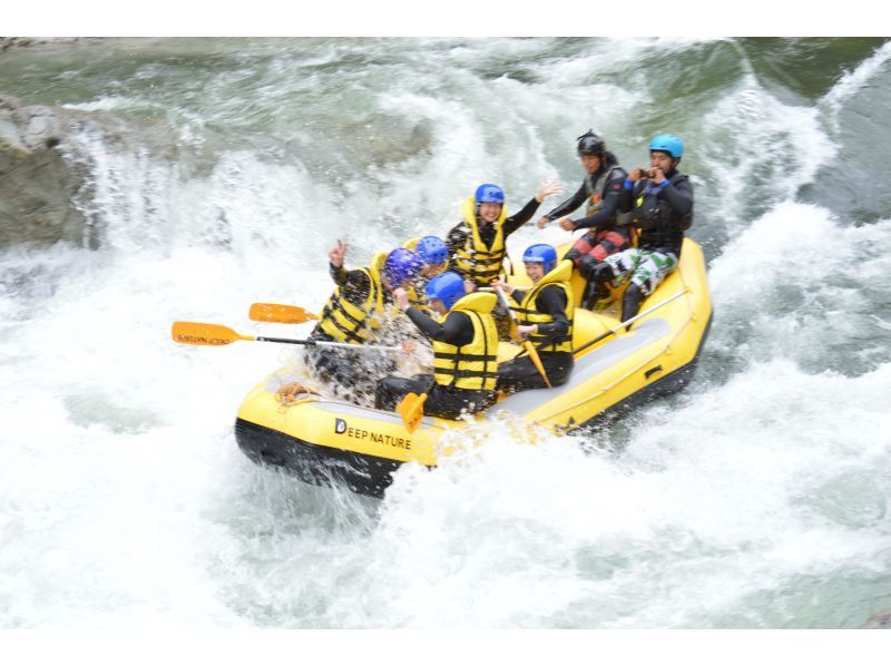 [Here's some super fun rafting in Gunma/Minakami!] The season is in full swing! Rapids rafting!!の紹介画像