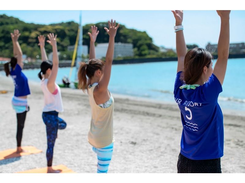 [Shonan/Zushi/Beach Yoga] Held 3 times a day! 60 minute yoga lesson that even beginners can enjoy★Free yoga mat and photo data giftの紹介画像