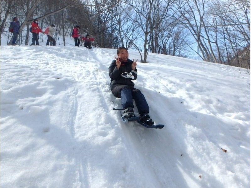 [กุมมะ・ น้ำ / มินางามิ] ไปดูทิวทัศน์ที่สามารถมองเห็นได้เฉพาะในฤดูหนาว!กิจกรรมเดินหิมะ(Snowshoes)ประสบการณ์ (หลักสูตร 1 วัน) พร้อมอาหารกลางวัน☆の紹介画像