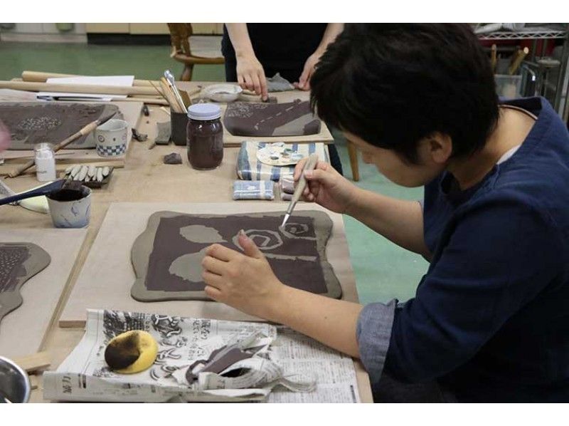 Ceramic Plate or cup Creating Workshop near Tokyoの紹介画像