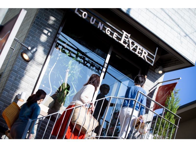 ★初心者大歓迎【湘南・逗子・ビーチヨガ＆SUP】バスタオル完備・アメニティ充実の更衣室・写真データプレゼント★ヨガとサップ贅沢プランの紹介画像