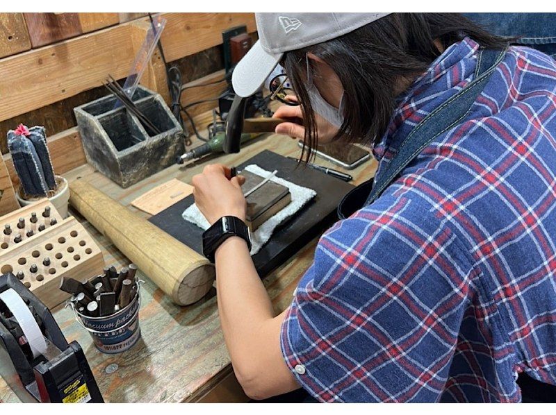 [Tenri City, Nara Prefecture] A bangle plan to create a bangle by soldering your favorite parts and engraving your favorite silver plate ♪の紹介画像