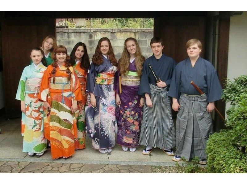 [Tokyo / Minato Ward] "Kimono Rental & dressing experience" with children in English with traditional culture! Near Tokyo Tower! (ETR010)の紹介画像